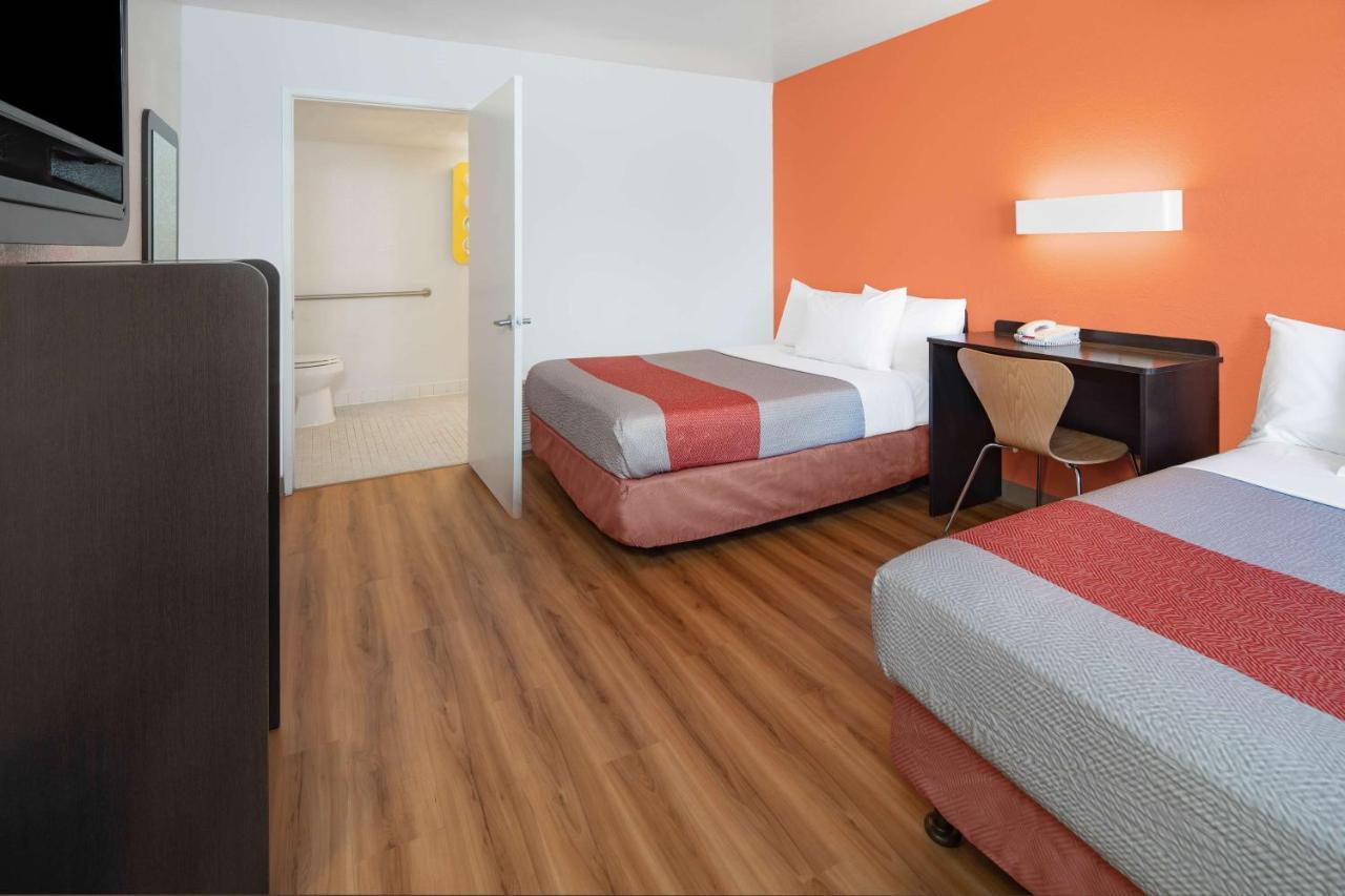 Motel 6-Thousand Oaks, Ca Newbury Park Eksteriør bilde