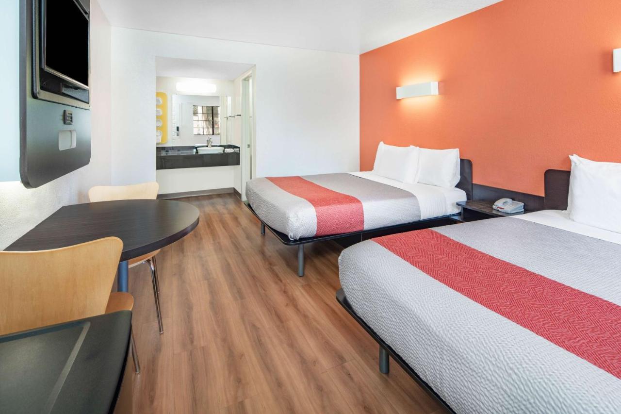 Motel 6-Thousand Oaks, Ca Newbury Park Eksteriør bilde