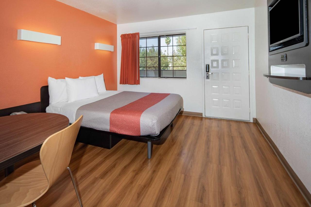 Motel 6-Thousand Oaks, Ca Newbury Park Eksteriør bilde