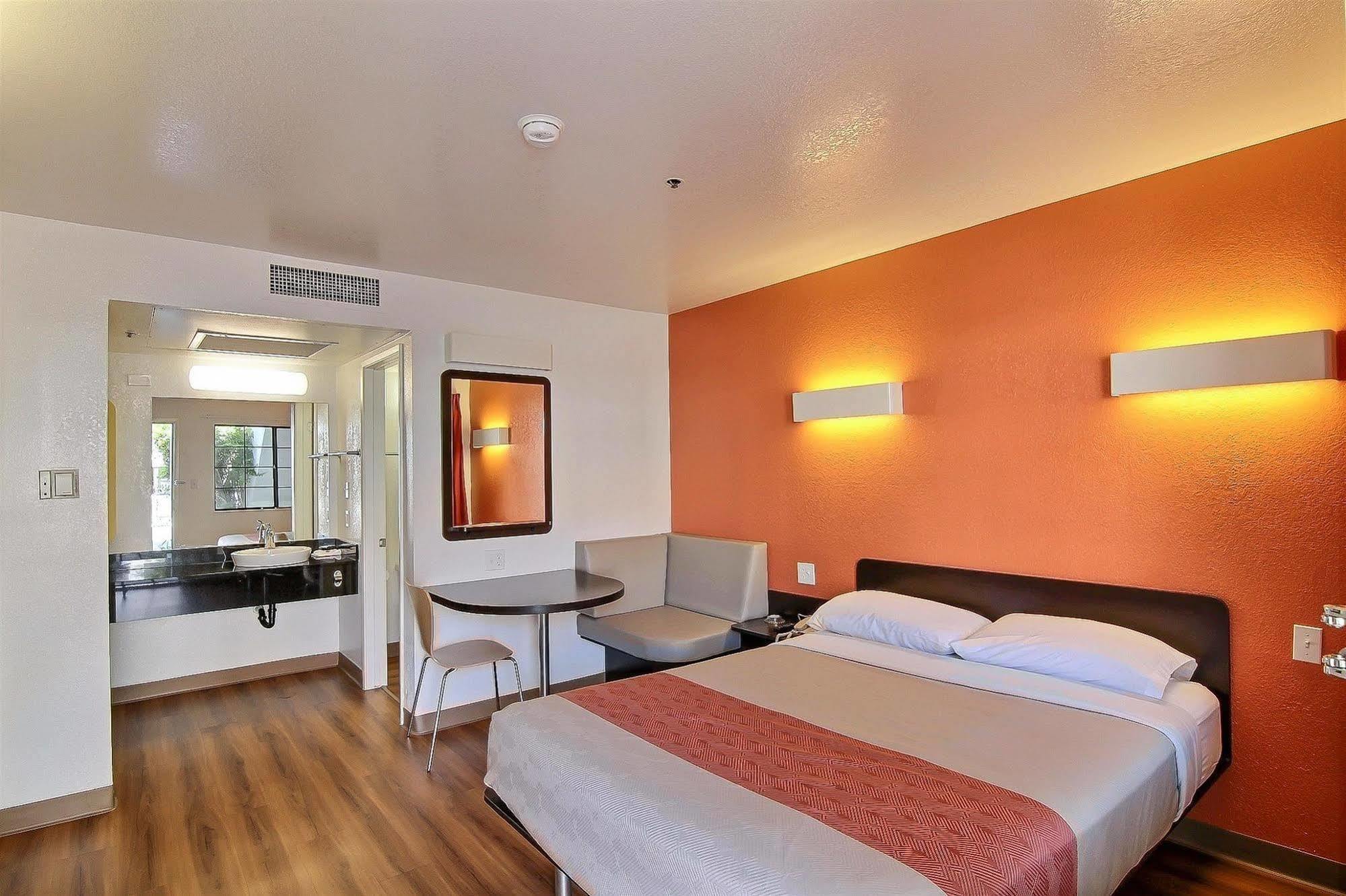 Motel 6-Thousand Oaks, Ca Newbury Park Eksteriør bilde